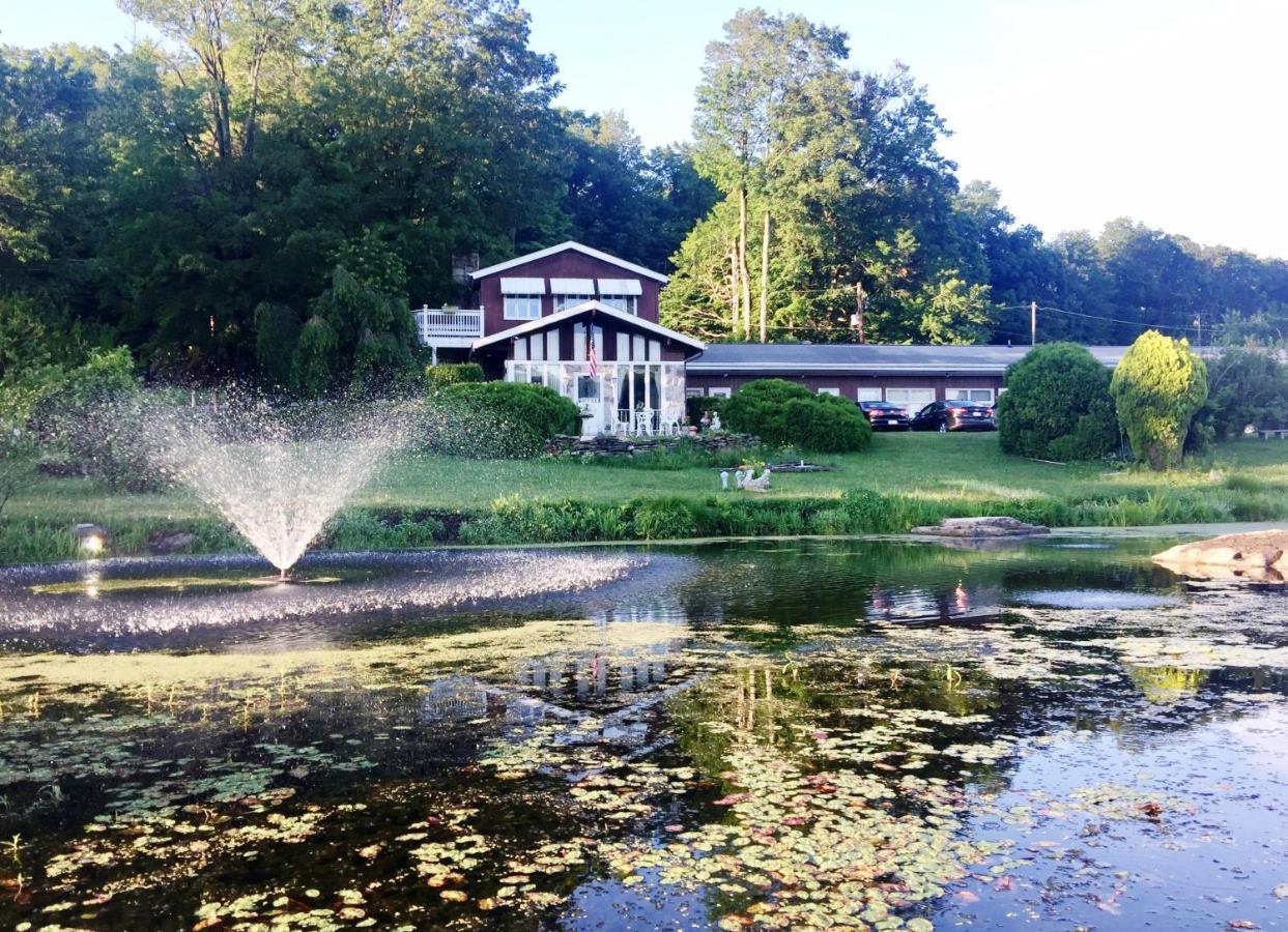 Lake Moc A Tek Inn Lakeville Exterior foto