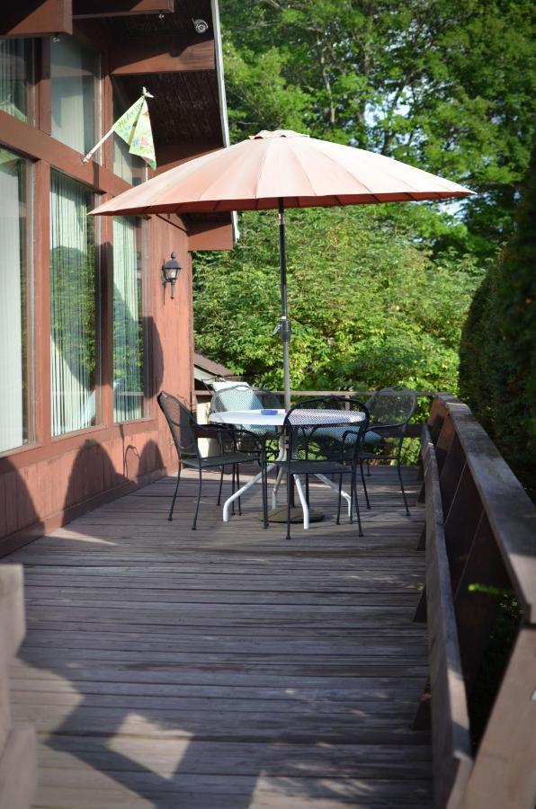 Lake Moc A Tek Inn Lakeville Exterior foto