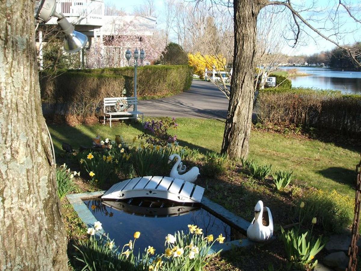 Lake Moc A Tek Inn Lakeville Exterior foto