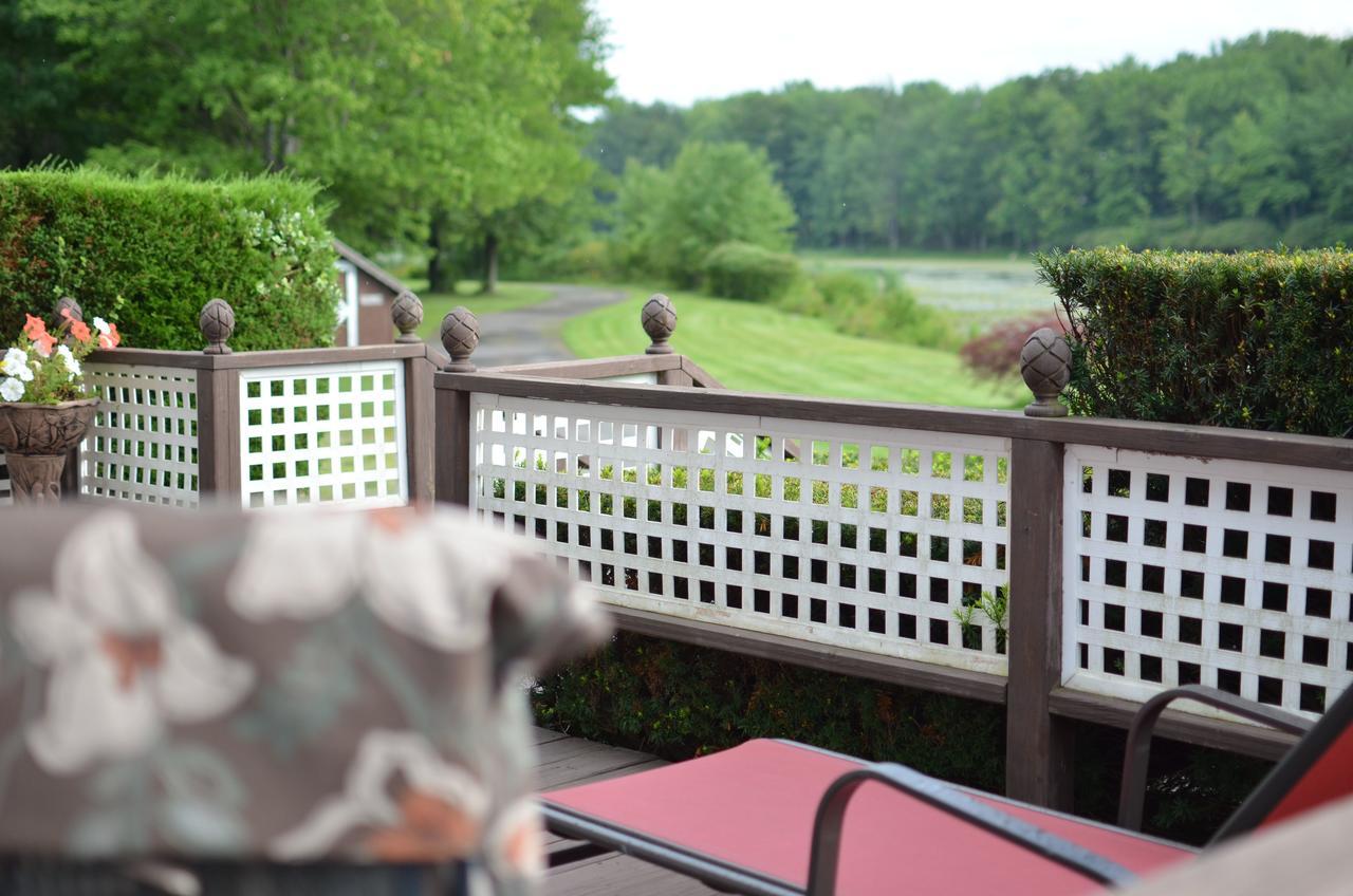 Lake Moc A Tek Inn Lakeville Exterior foto
